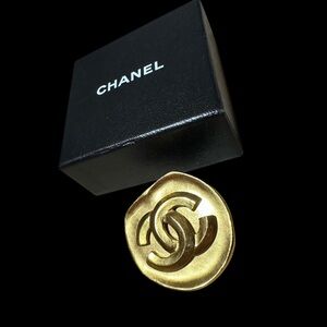 CHANEL Gold Brooch